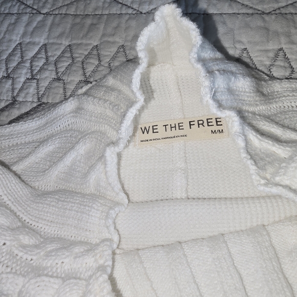 We The Free Breezy Swit Top Sweater Size M - Picture 8 of 9